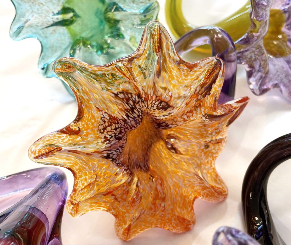 Fleur sculpté à chaud en atelier découverte